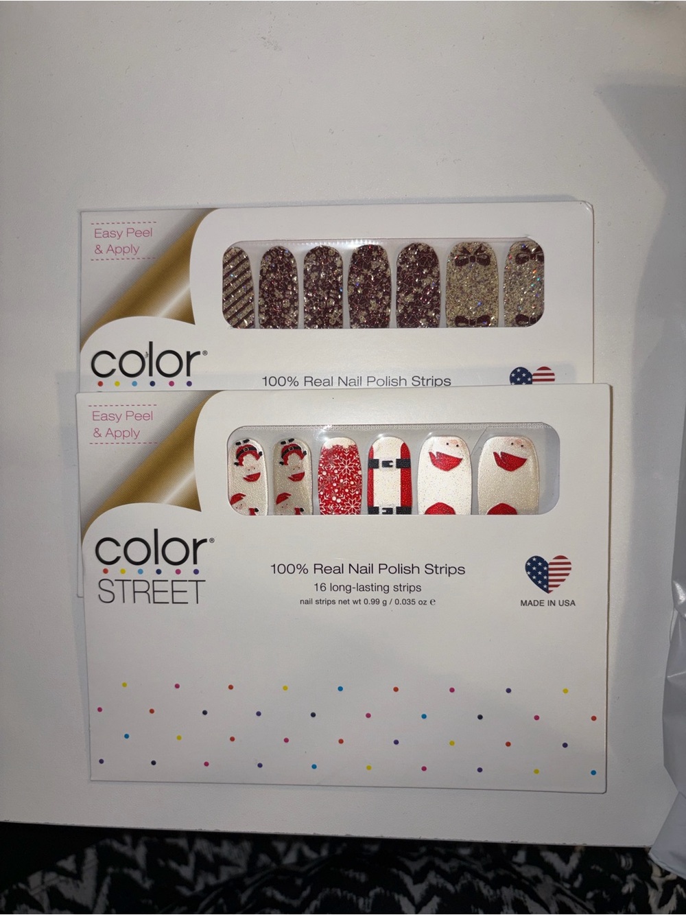 Color Street Red & Gold Glitter Nail Strips - Festive Lips & Sparkle